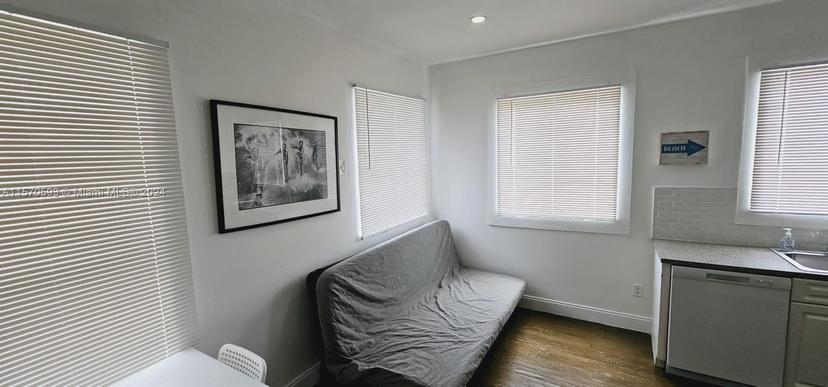 Picture of 842 Meridian Ave # 3D, Miami Beach FL 33139