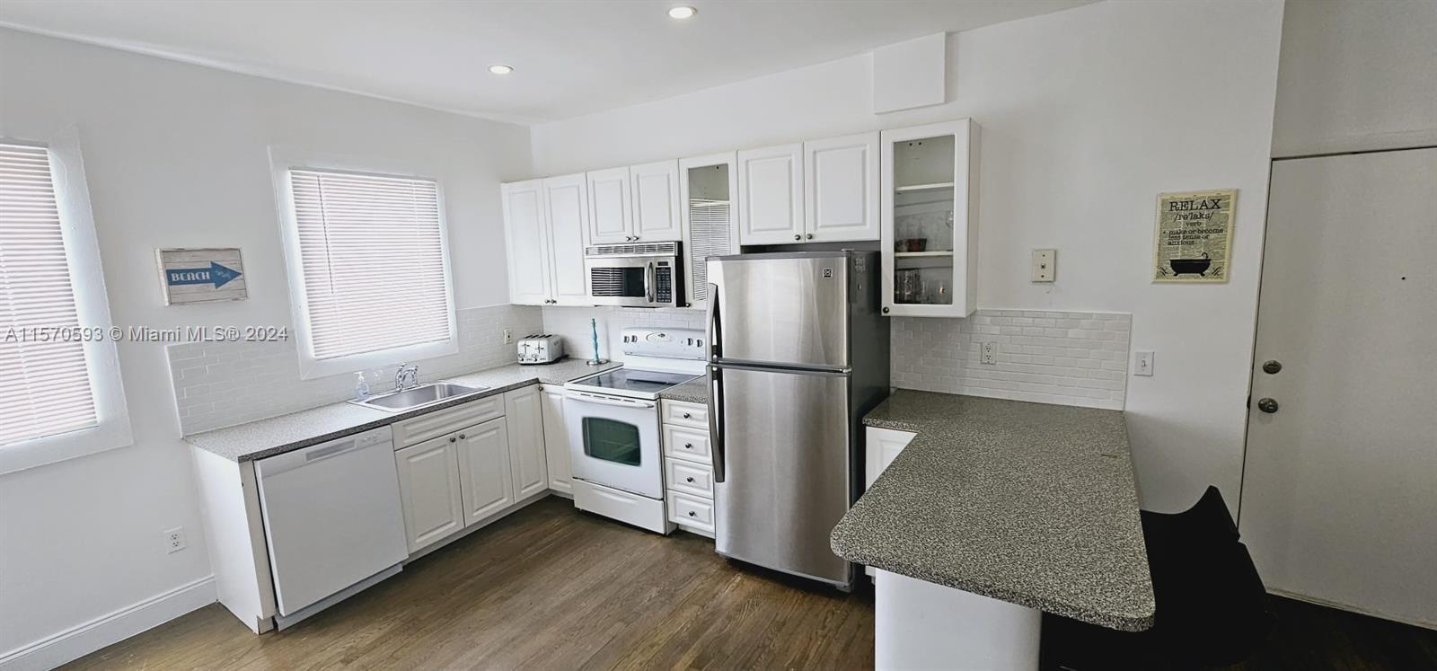 Picture of 842 Meridian Ave # 3D, Miami Beach, FL 33139