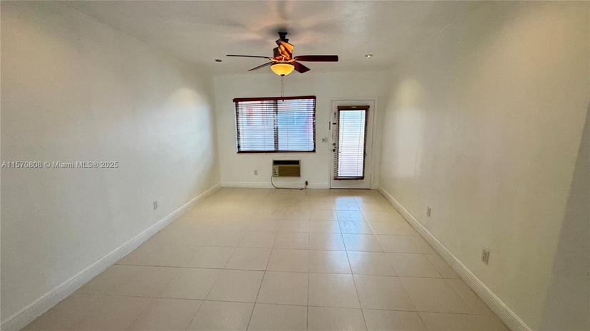 Picture of 1050 Pennsylvania Ave # 24, Miami Beach FL 33139