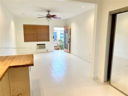 Picture of 1050 Pennsylvania Ave # 24, Miami Beach, FL 33139