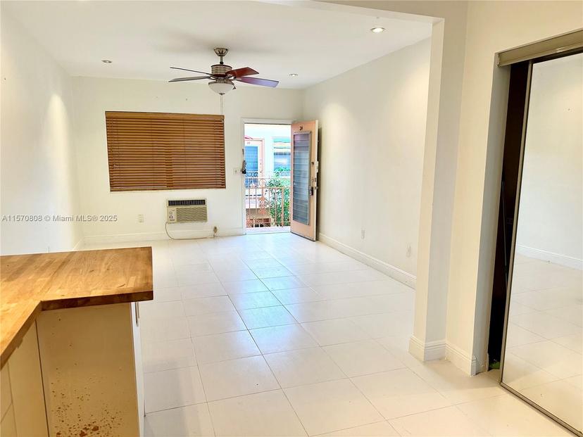 Picture of 1050 Pennsylvania Ave # 24, Miami Beach FL 33139