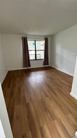 Picture of 4401 W Mcnab Rd # 31, Pompano Beach, FL 33069