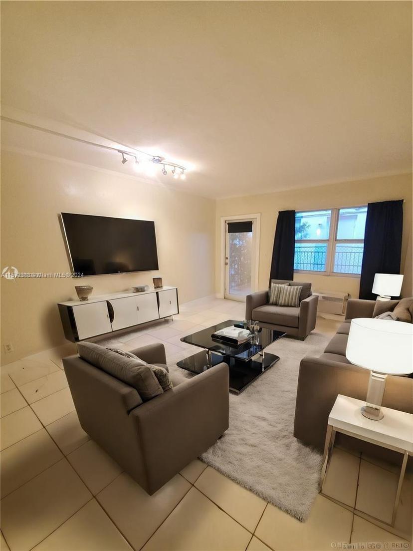 Picture of 6944 Byron Ave # 2, Miami Beach FL 33141