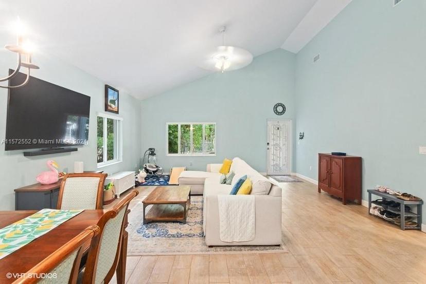 Picture of 477 Barracuda Blvd, Key Largo FL 33037