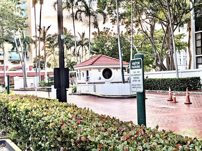Picture of 16909 N Bay Rd # 103, Sunny Isles Beach FL 33160