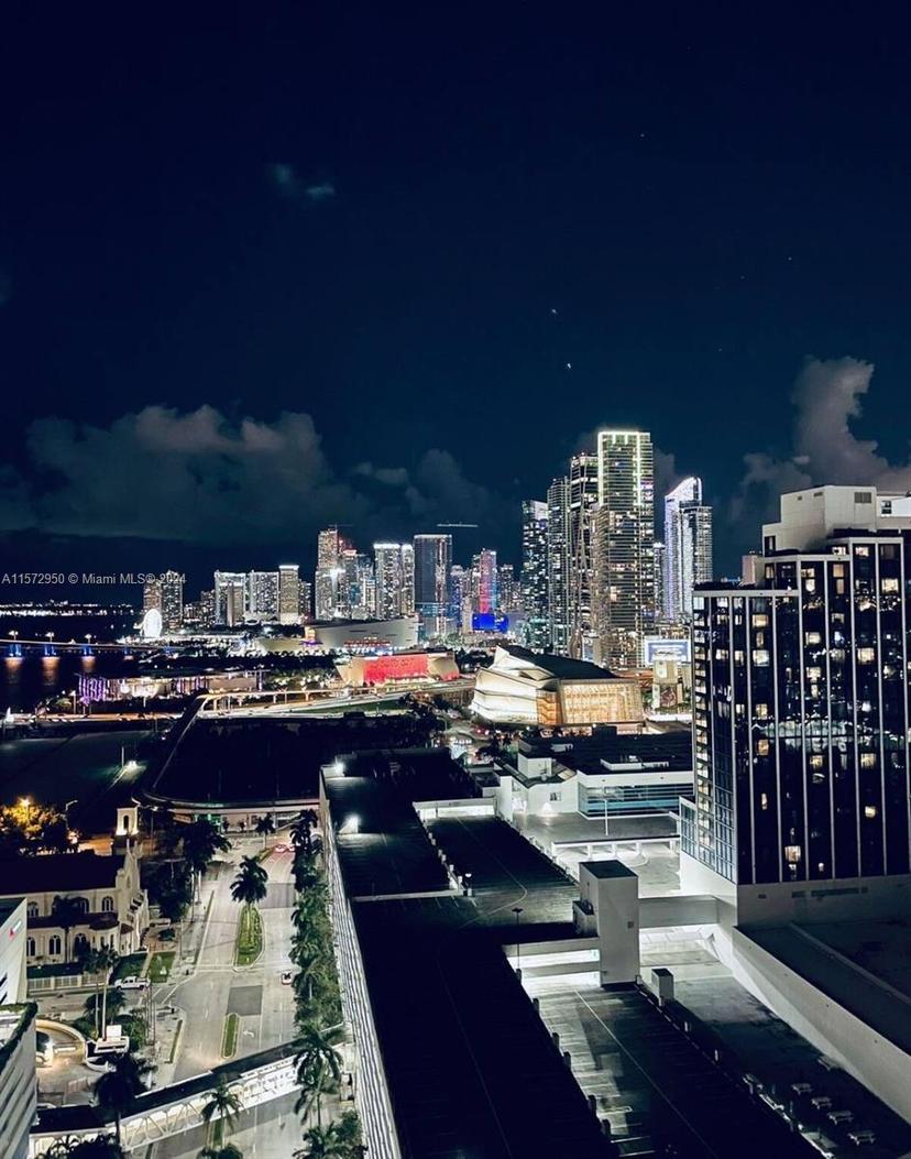 Picture of 1750 N Bayshore Dr # 2710, Miami FL 33132