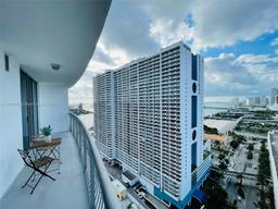 Picture of 1750 N Bayshore Dr # 2710, Miami, FL 33132
