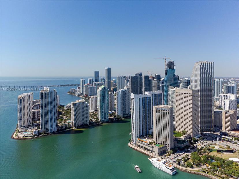 Picture of 335 S Biscayne Blvd # 2700, Miami FL 33131