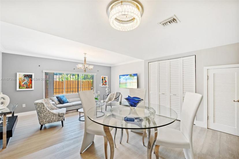 Picture of 11 Olive Dr # H, Hialeah FL 33010