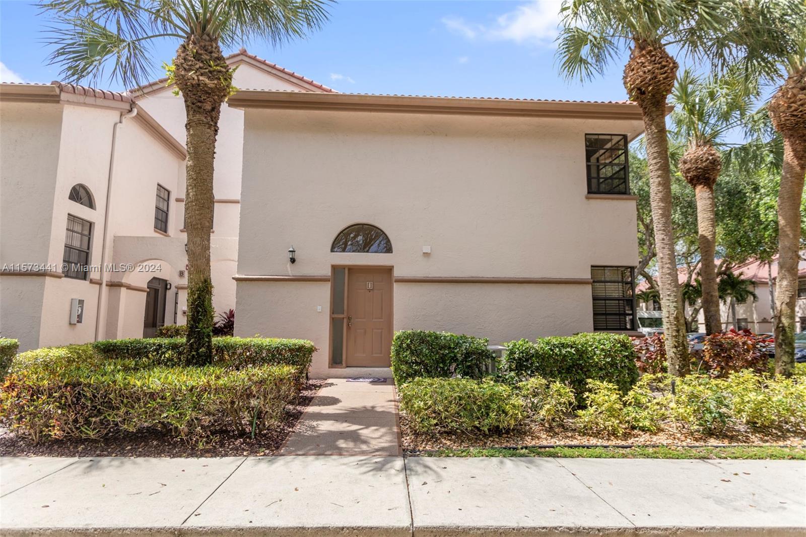 Picture of 5188 Europa Dr # I, Boynton Beach, FL 33437