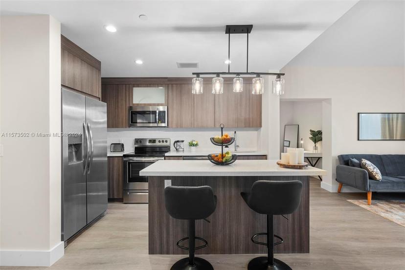 Picture of 1938 Jackson St # 306, Hollywood FL 33020