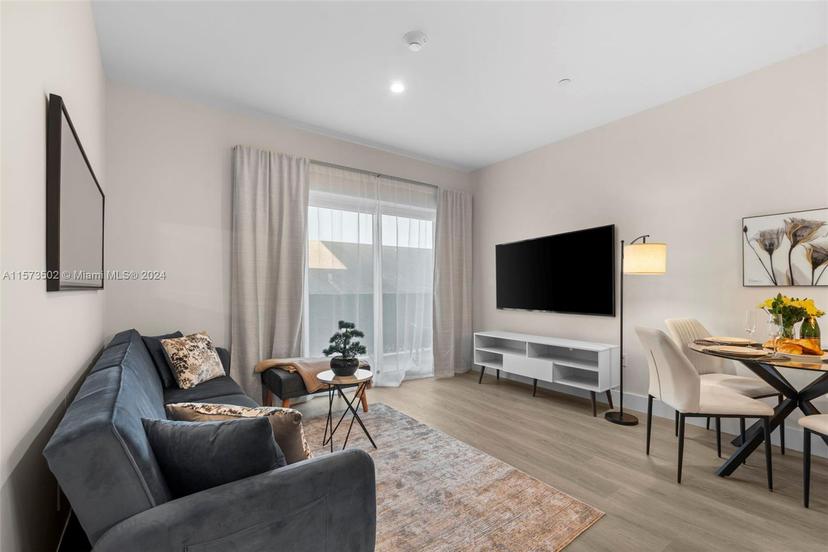 Picture of 1938 Jackson St # 306, Hollywood FL 33020