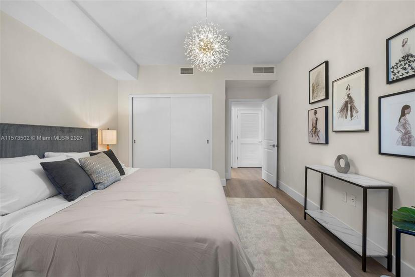 Picture of 1938 Jackson St # 306, Hollywood FL 33020