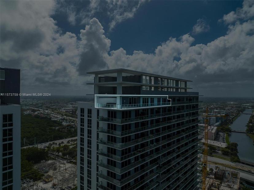 Picture of 16385 Biscayne Blvd, North Miami Beach FL 33160