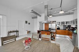 Picture of 10 SW South River Dr # 608, Miami, FL 33130