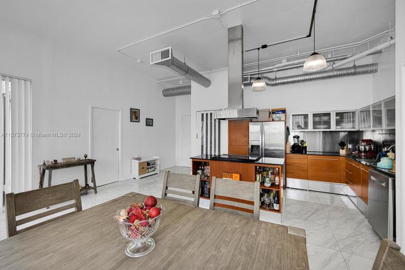 Picture of 10 SW South River Dr # 608, Miami FL 33130