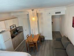Picture of 6345 Collins Ave # 437, Miami Beach, FL 33141