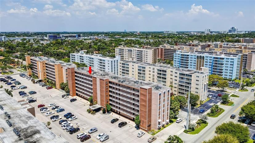 Picture of 301 NE 14Th Ave # 703, Hallandale Beach FL 33009
