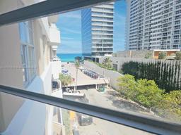 Picture of 1980 S Ocean Dr # 4Q, Hallandale Beach, FL 33009
