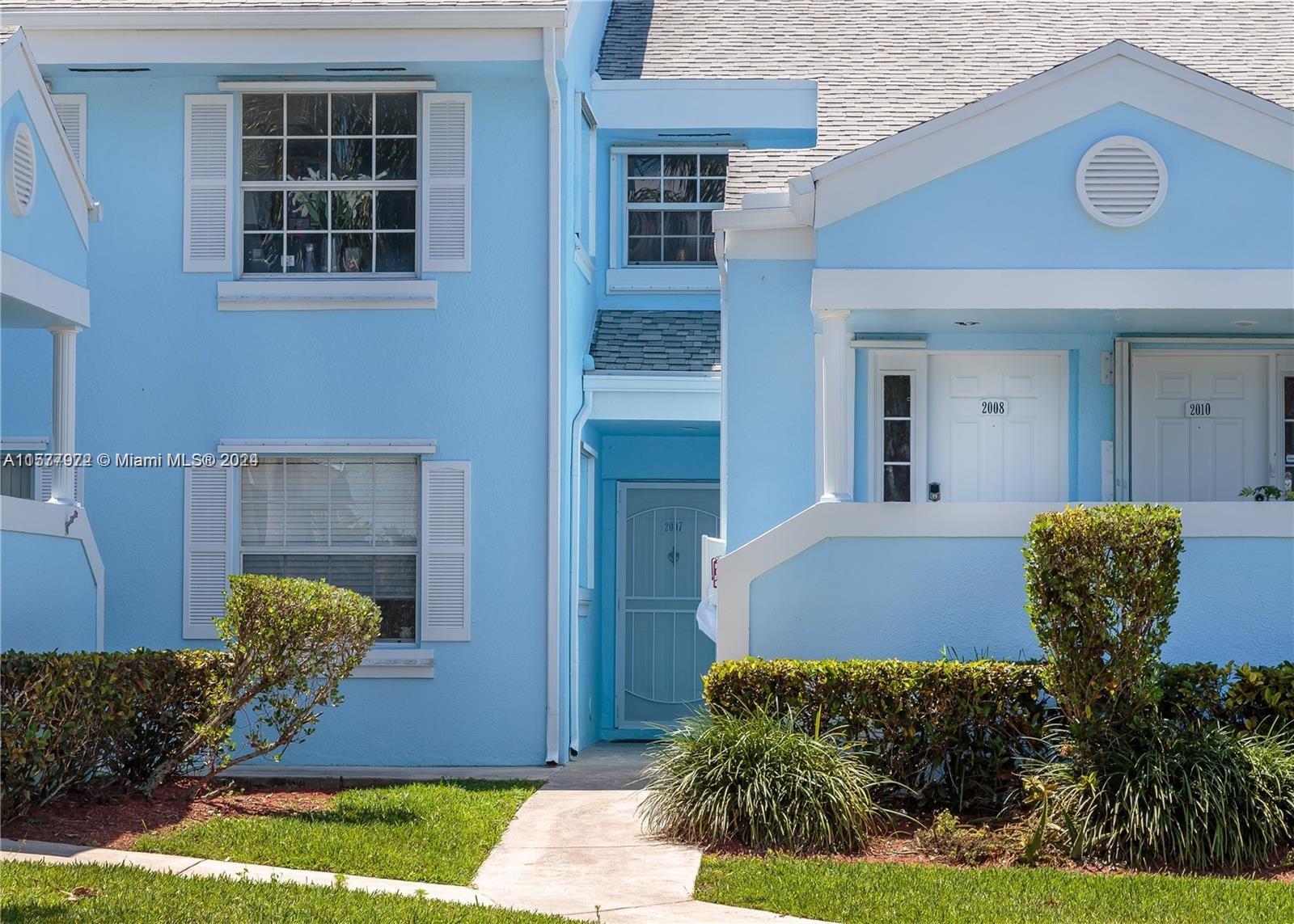 Picture of 2008 SE 26Th Ln # 204, Homestead, FL 33035