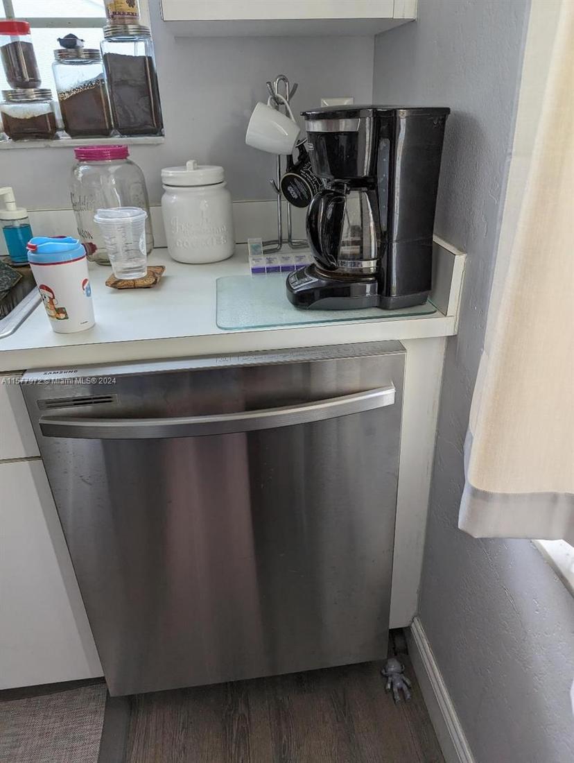 Picture of 2008 SE 26Th Ln # 204, Homestead FL 33035