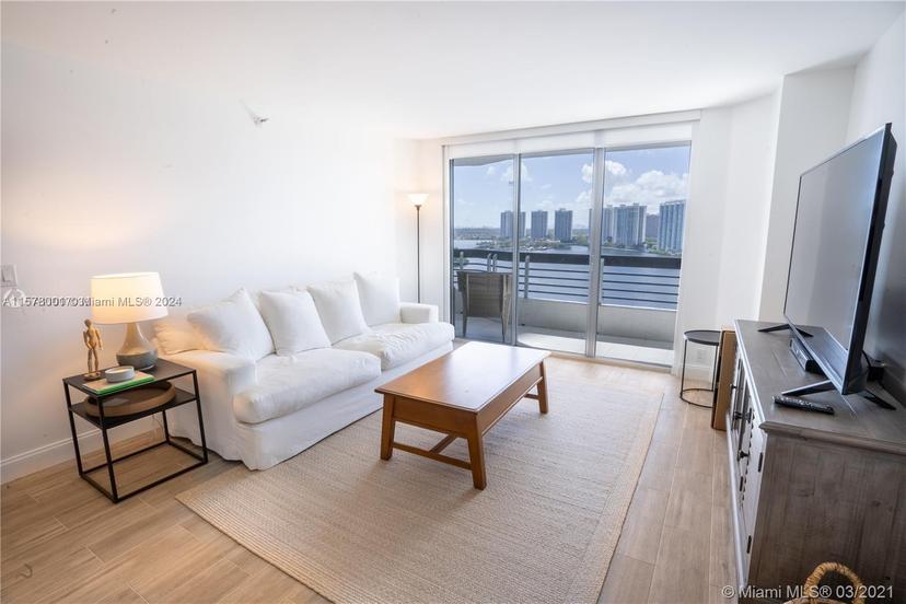Picture of 3530 Mystic Pointe Dr # 1904, Aventura FL 33180
