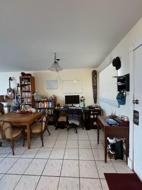 Picture of 2000 Biarritz Dr # 404, Miami Beach FL 33141