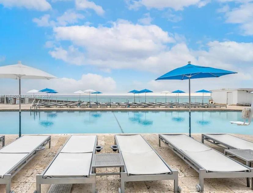 Picture of 19201 Collins Ave # 449, Sunny Isles Beach FL 33160