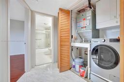 Picture of 1200 SW 125Th Ave # 415L, Pembroke Pines, FL 33027