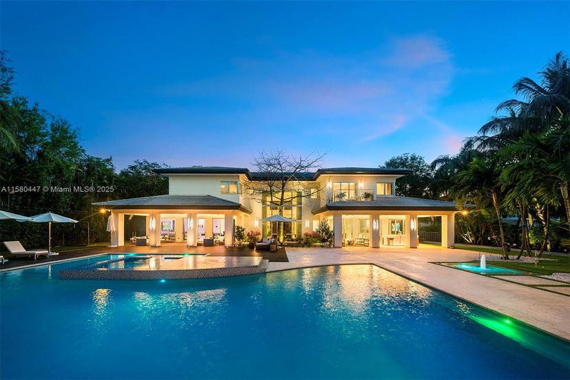 Picture of 6831 SW 106Th St, Pinecrest FL 33156