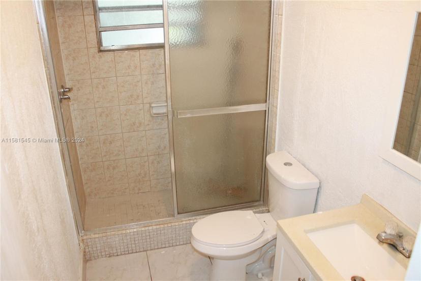 Picture of 4090 NW 42Nd Ave # 106, Lauderdale Lakes FL 33319