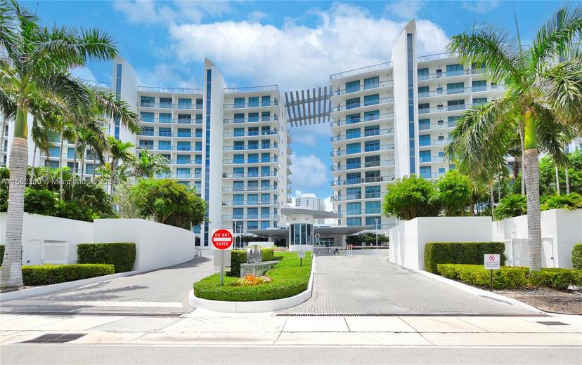 Picture of 3300 NE 188Th St # 615, Aventura FL 33180