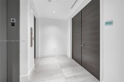 Picture of 3300 NE 188Th St # 615, Aventura, FL 33180