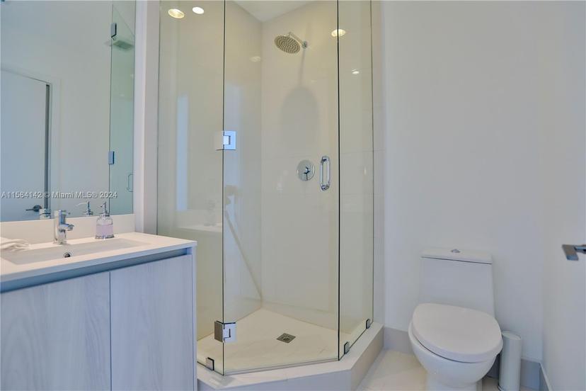 Picture of 480 NE 31 Street # 706, Miami FL 33137