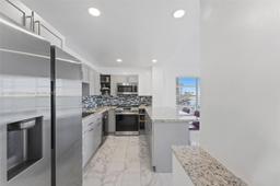 Picture of 11111 Biscayne Blvd # 3A, Miami, FL 33181