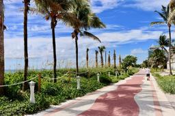 Picture of 5445 Collins Ave # 1623, Miami Beach, FL 33140