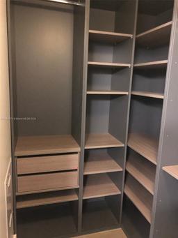 Picture of 16385 Biscayne Blvd # 519, North Miami Beach, FL 33160