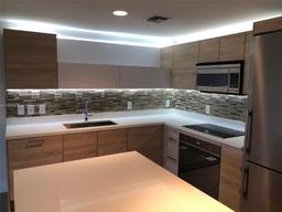 Picture of 16385 Biscayne Blvd # 519, North Miami Beach, FL 33160