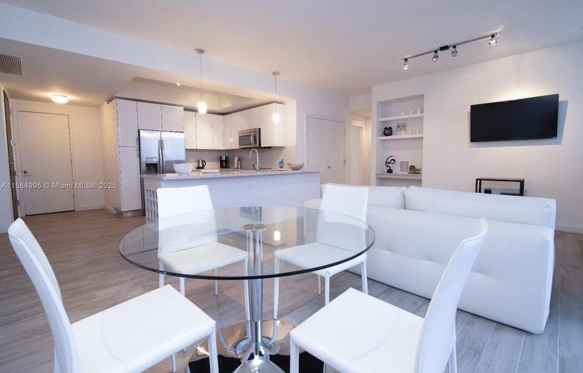 Picture of 999 SW 1St Ave # 1514, Miami FL 33130