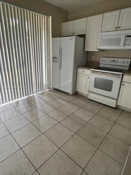 Picture of 671 NW 42Nd Ave # 671, Plantation, FL 33317