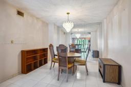 Picture of 2804 N 46Th Ave # C227, Hollywood, FL 33021