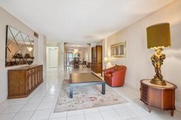 Picture of 2804 N 46Th Ave # C227, Hollywood, FL 33021