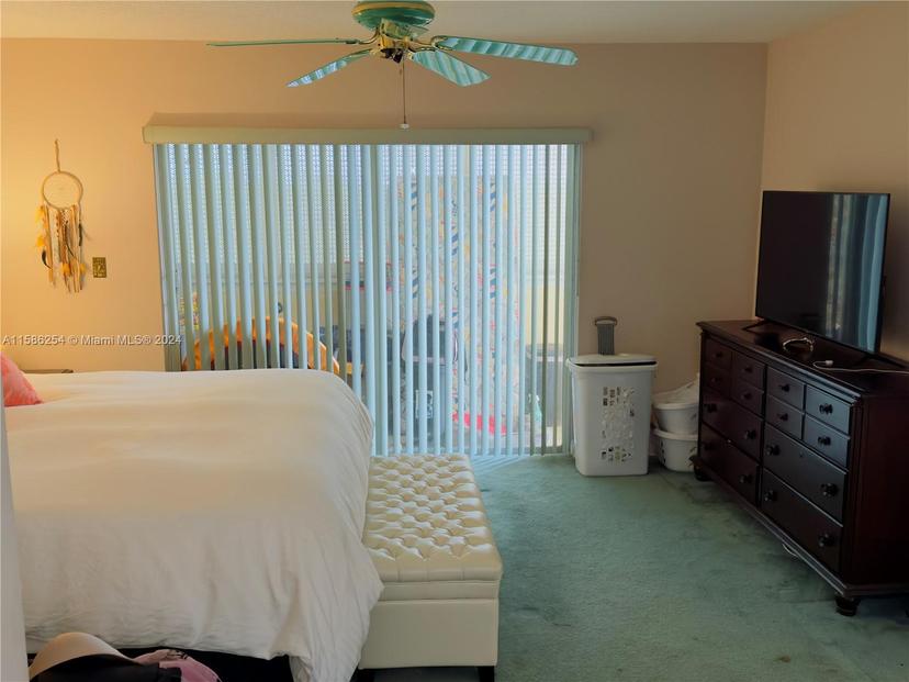 Picture of 3955 N Nob Hill Rd # 408, Sunrise FL 33351