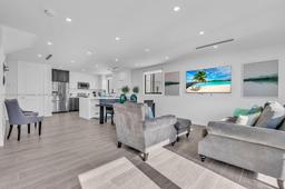 Picture of 94825 Overseas Hwy, Key Largo, FL 33037