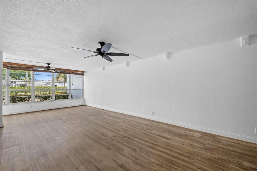 Picture of 6923 Cypress Rd # A15, Plantation FL 33317