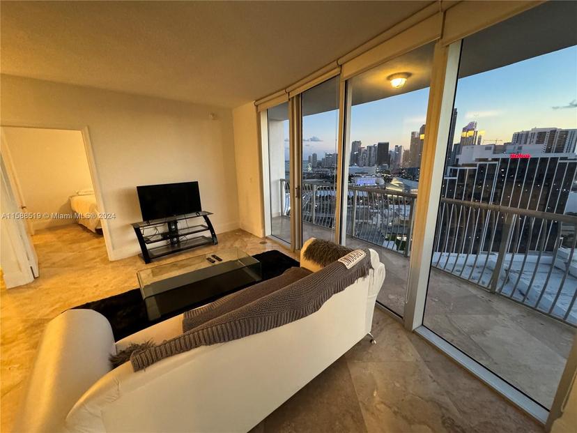 Picture of 1750 N Bayshore Dr # 3114, Miami FL 33132