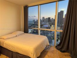 Picture of 1750 N Bayshore Dr # 3114, Miami, FL 33132
