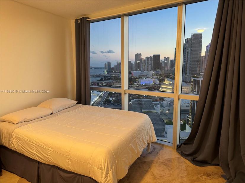 Picture of 1750 N Bayshore Dr # 3114, Miami FL 33132