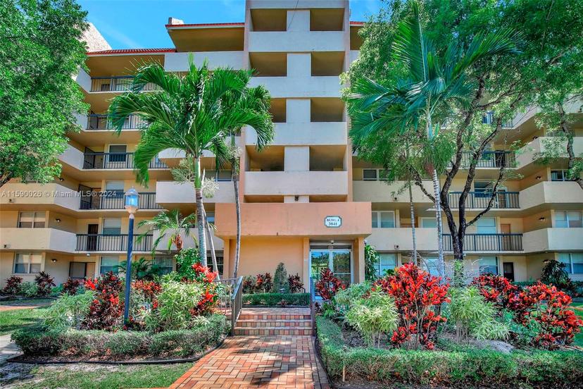 Picture of 3841 Environ Blvd # 332, Lauderhill FL 33319