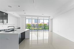 Picture of 3250 NE 188Th St # 203, Aventura, FL 33180